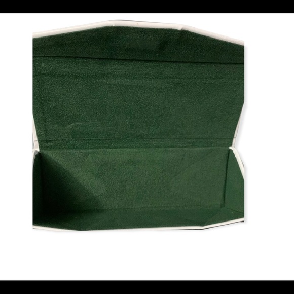 Laura Ashley Accessories Laura Ashley Eyeglass Case With Cleaning Cloth Poshmark